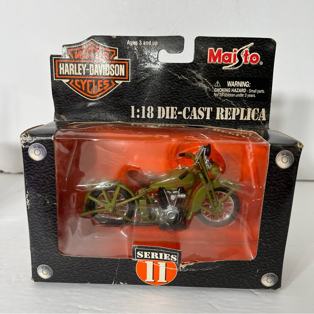 Harley Davidson 1:18 Die Cast 1928 JDH Twin Cam New in Damaged Box - 1 Only
